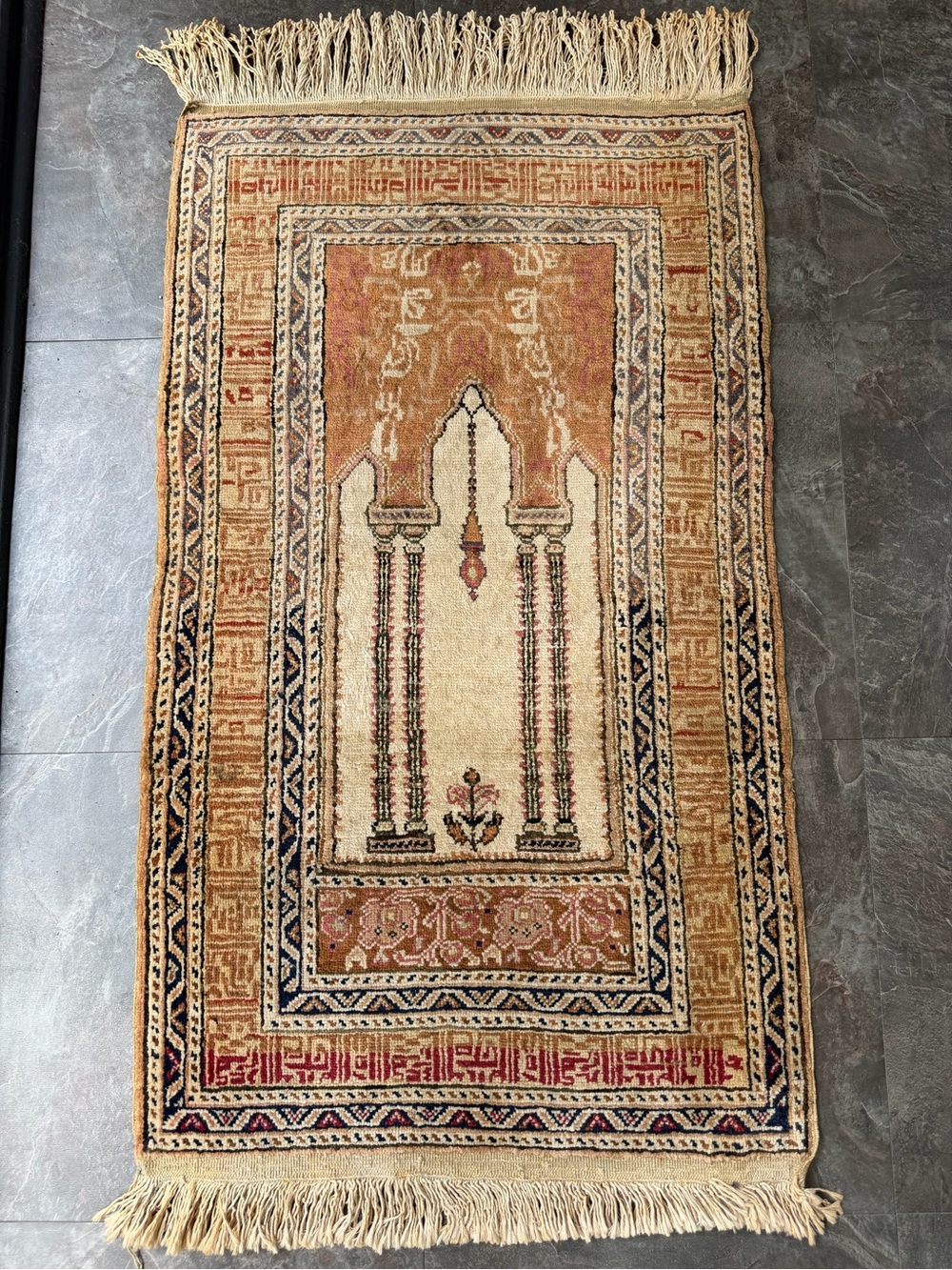 Vintage Hand Knotted Prayer‎ Rug Wool Pile Fringe 46x23.25 Mosque Design